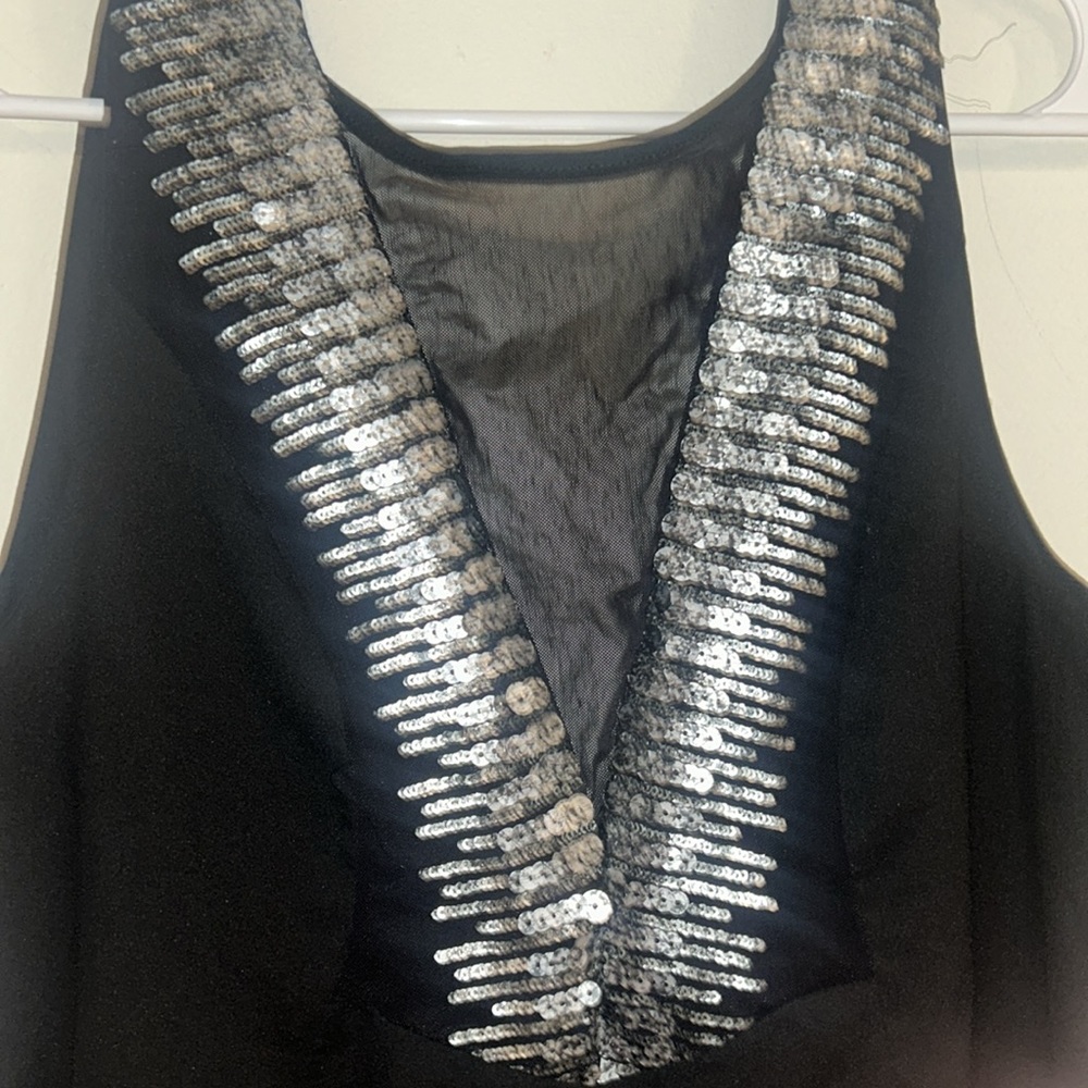 Modest top - Picture 2 of 4